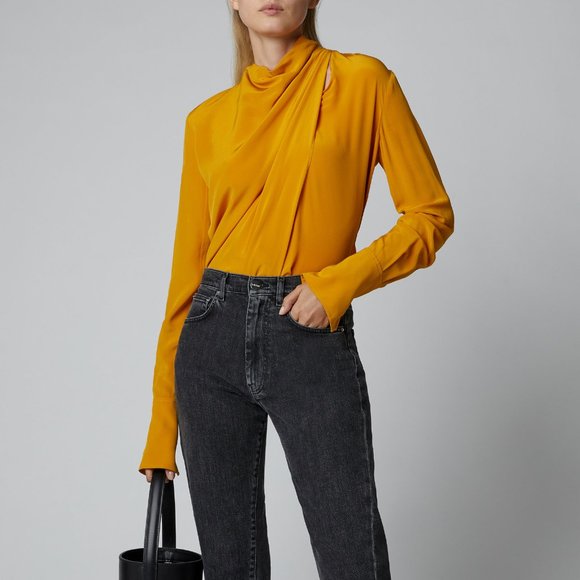 🥰 New A.L.C. silk blouse in mustard yellow (16) - Picture 1 of 3
